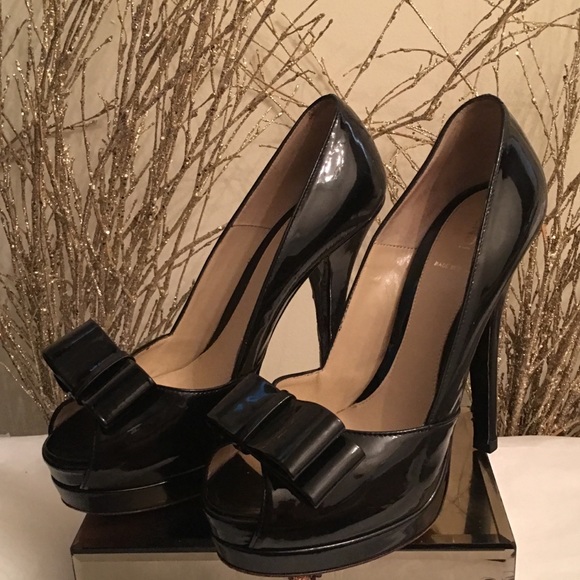 Fendi Shoes - Fendi Bow Heels✨✨